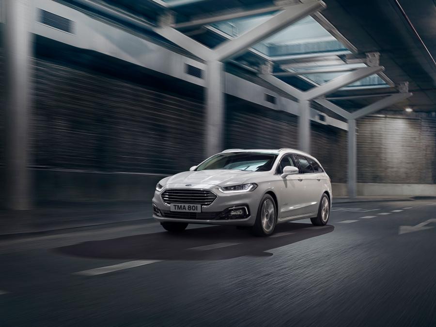  Ford Mondeo Hybrid Turnier 2019 года  (WW) (фото 7 из 8)